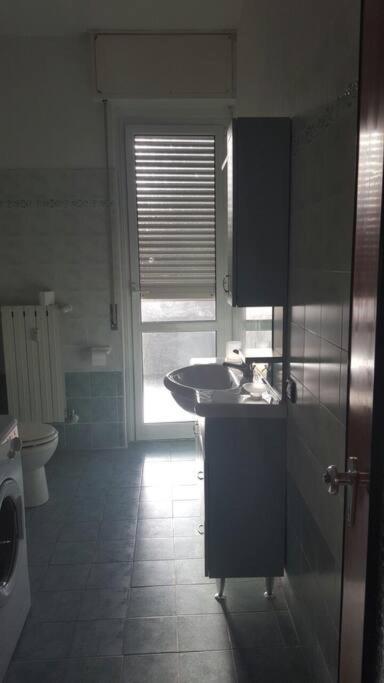 Ferienwohnung Albenga Sul Mare Famiglie Ed Amici Fino 10 Posti Exterior foto